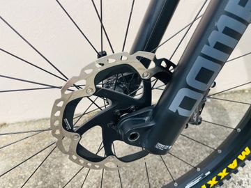 Fantic XMF 1.7 L 2025 2025 Mountainbike usato, Verde — immagine 7 di 7