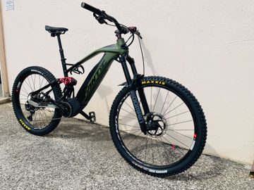 Fantic XMF 1.7 L 2025 2025 Mountainbike usato, Verde — immagine 2 di 7