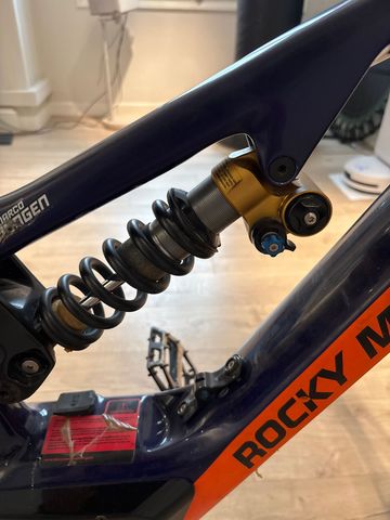 Rocky Mountain Instinct Shimano Deore XT 2020 Mountainbike d'occasion — image 4 sur 9