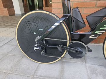 Używany Canyon Speedmax CFR AXS 2024 2024 Road & Gravel — zdjęcie 2 z 14
