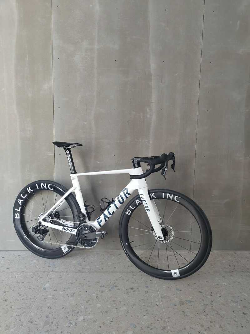Used Factor MONZA - SRAM Force w/ Power Meter 2026 2026 Road & Gravel
