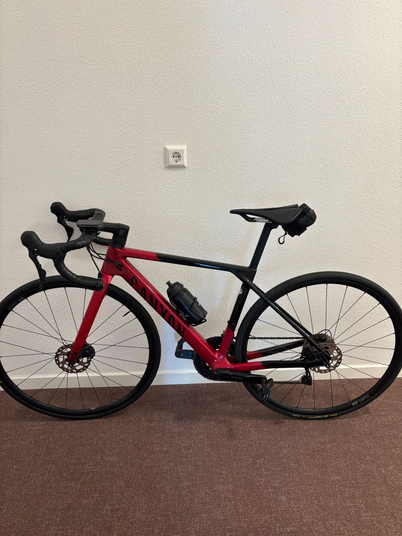 Used Canyon Ultimate CF SL 7 2024 2024 Road & Gravel