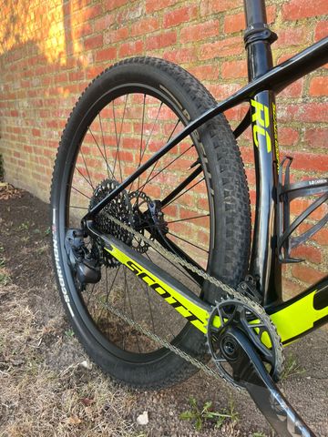 Used Scott Scale RC 900 Pro 2018 Mountainbike, Black — image 2 of 5