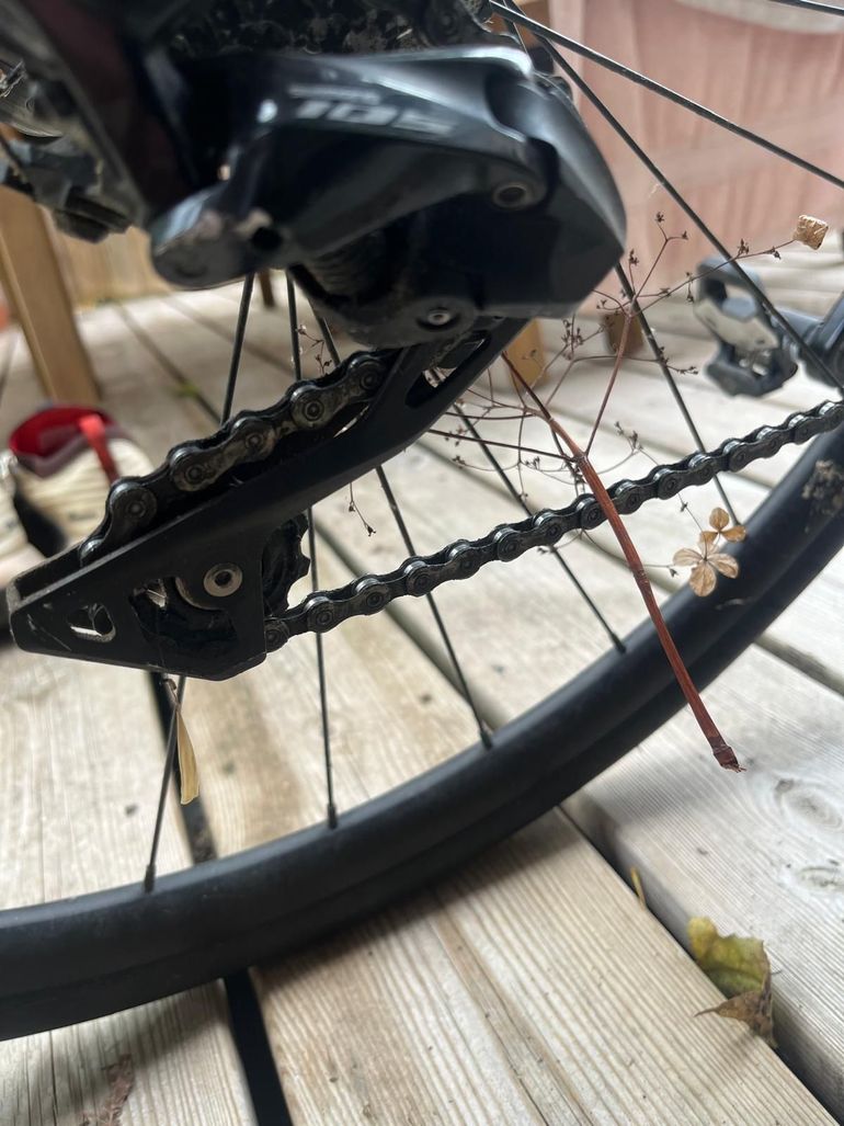 Gebrauchtes Cannondale Synapse Carbon 3 L 2023 2023 Road & Gravel, Schwarz — Bild 14 von 15