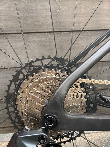 Lightcarbon electronic racefiets 2026 Road & Gravel d'occasion — image 3 sur 9