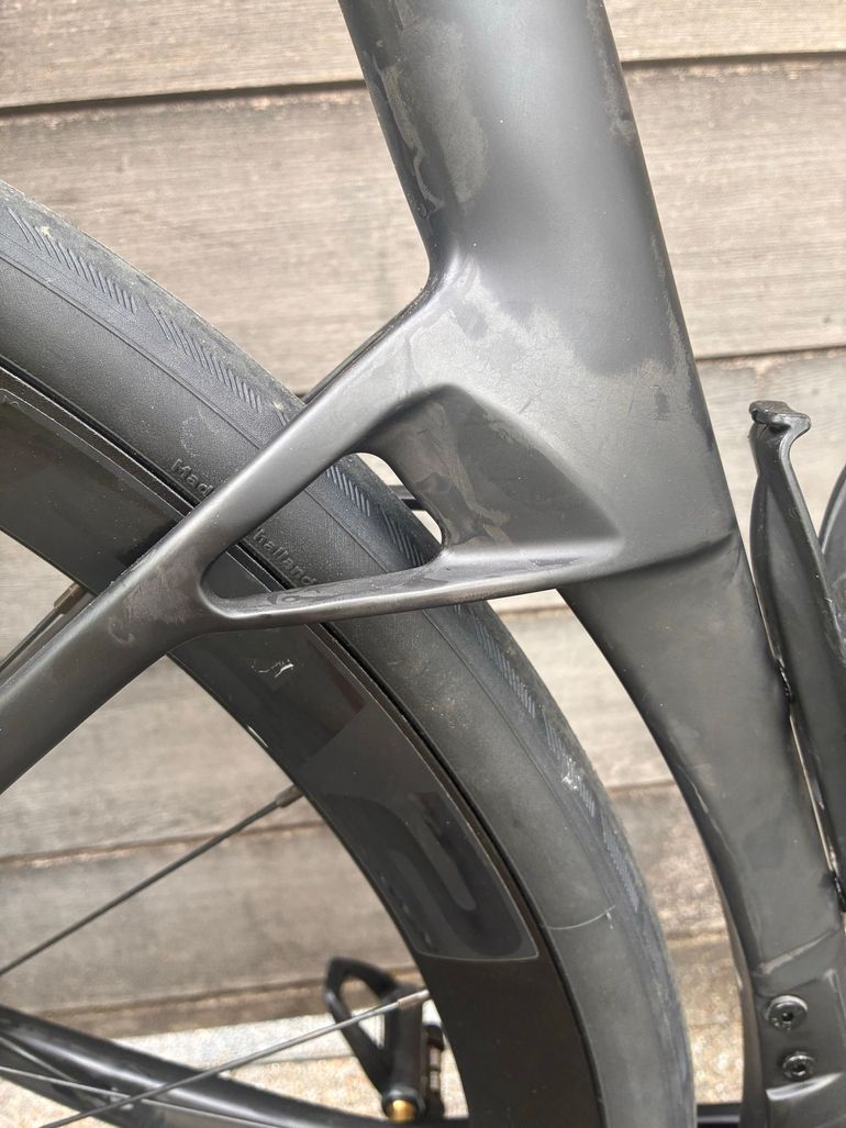 Lightcarbon electronic racefiets 2026 Road & Gravel d'occasion — image 5 sur 9