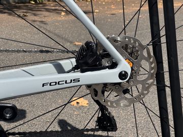 Brugt Focus IZALCO MAX 8.7 2024 2024 Road & Gravel — billede 16 af 19