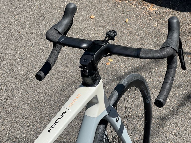 Brugt Focus IZALCO MAX 8.7 2024 2024 Road & Gravel — billede 5 af 19