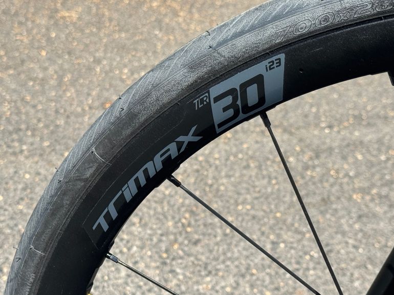 Brugt Focus IZALCO MAX 8.7 2024 2024 Road & Gravel — billede 7 af 19