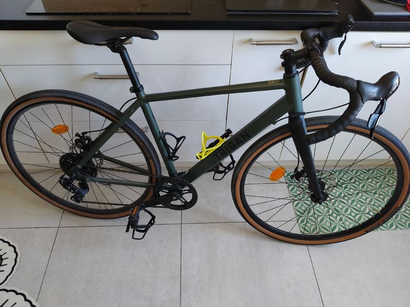 Tweedehands TRIBAN Gravel Bike GRVL 120 2023 2023 Road & Gravel