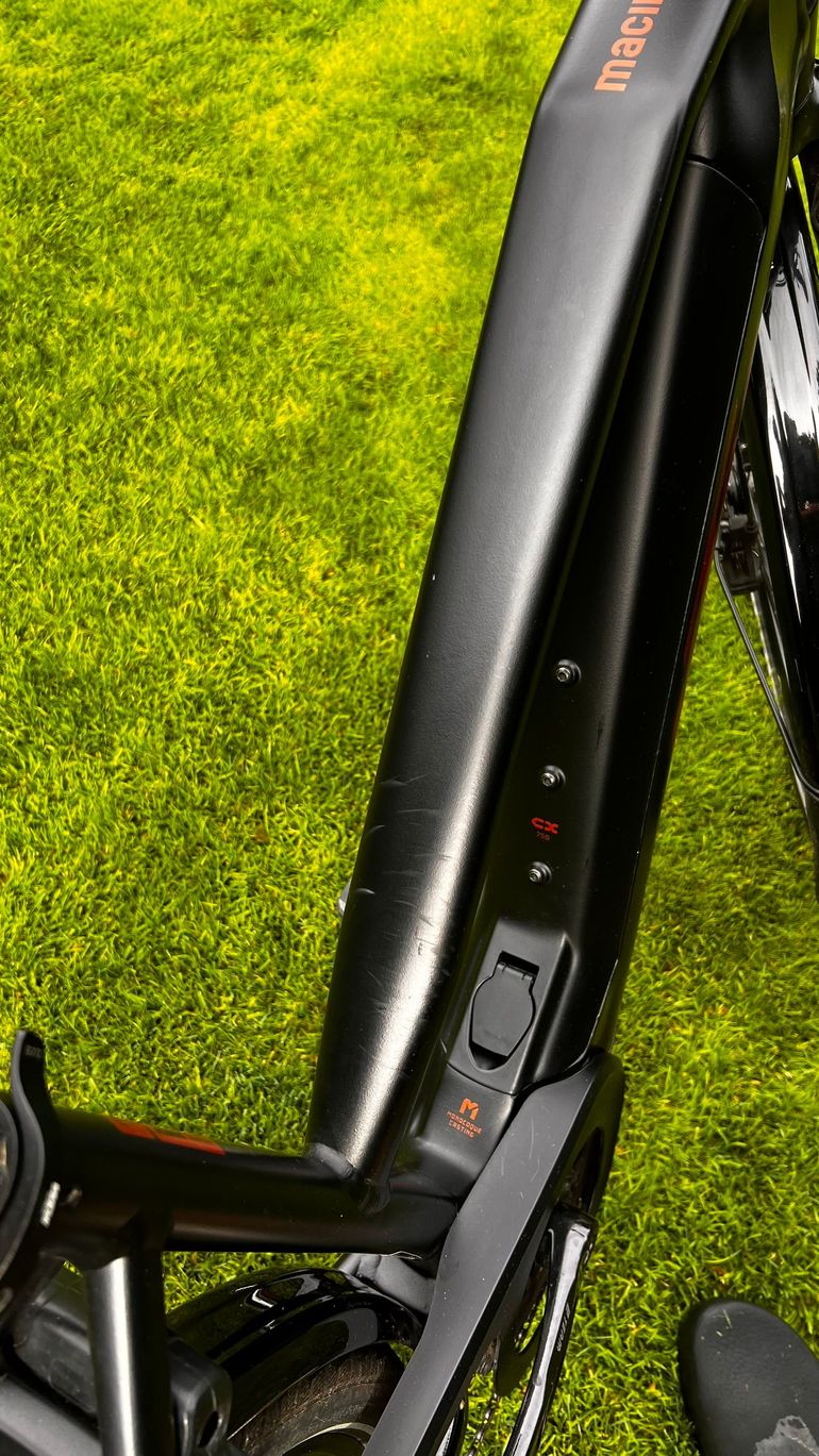 Used KTM Macina Ultimate XTS 2022 Urban, Black — image 4 of 6
