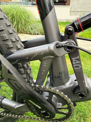 Kellys THORX 10 29" 2021 2021 Mountainbike usato, Grigio chiaro — immagine 5 di 11