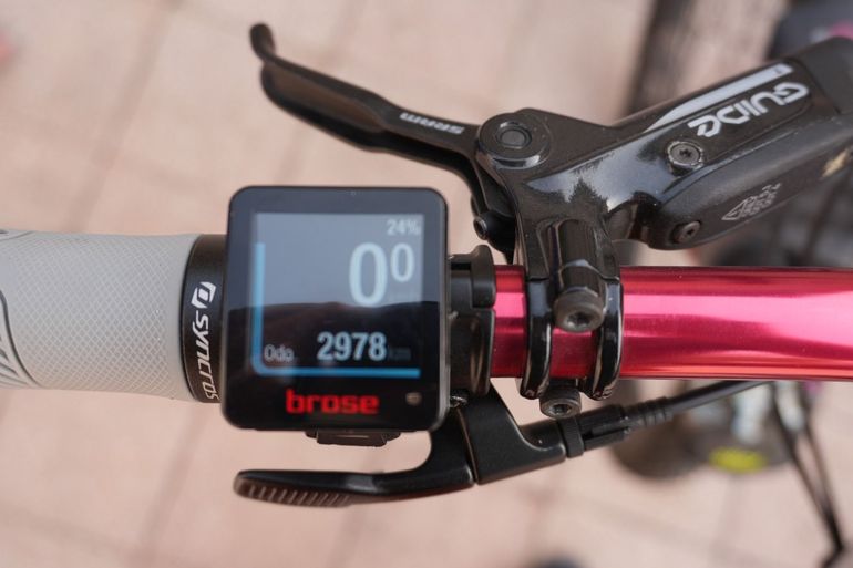 Fantic XTF 1.5 Race 2022 2022 Mountainbike de segunda mano, Gris claro — imagen 9 de 13
