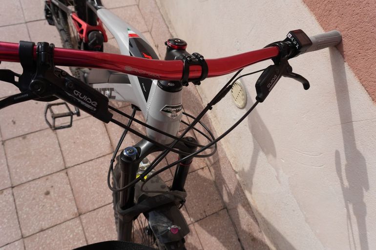 Fantic XTF 1.5 Race 2022 2022 Mountainbike de segunda mano, Gris claro — imagen 10 de 13