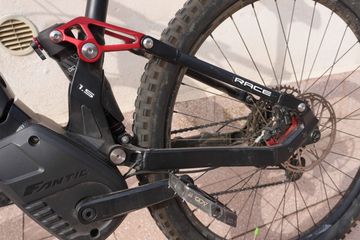 Fantic XTF 1.5 Race 2022 2022 Mountainbike de segunda mano, Gris claro — imagen 4 de 13