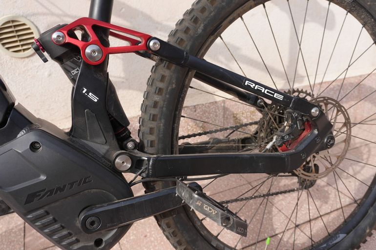Fantic XTF 1.5 Race 2022 2022 Mountainbike de segunda mano, Gris claro — imagen 4 de 13