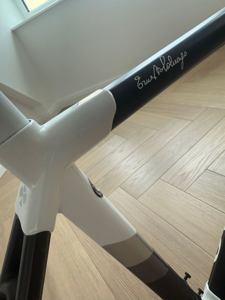 Käytetty Colnago C64 Frameset 2022 Road & Gravel — kuva 16 / 18
