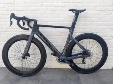 Used Canyon Aeroad SRAM Force eTap AXS 2026 Road & Gravel, Black — image 1 of 3