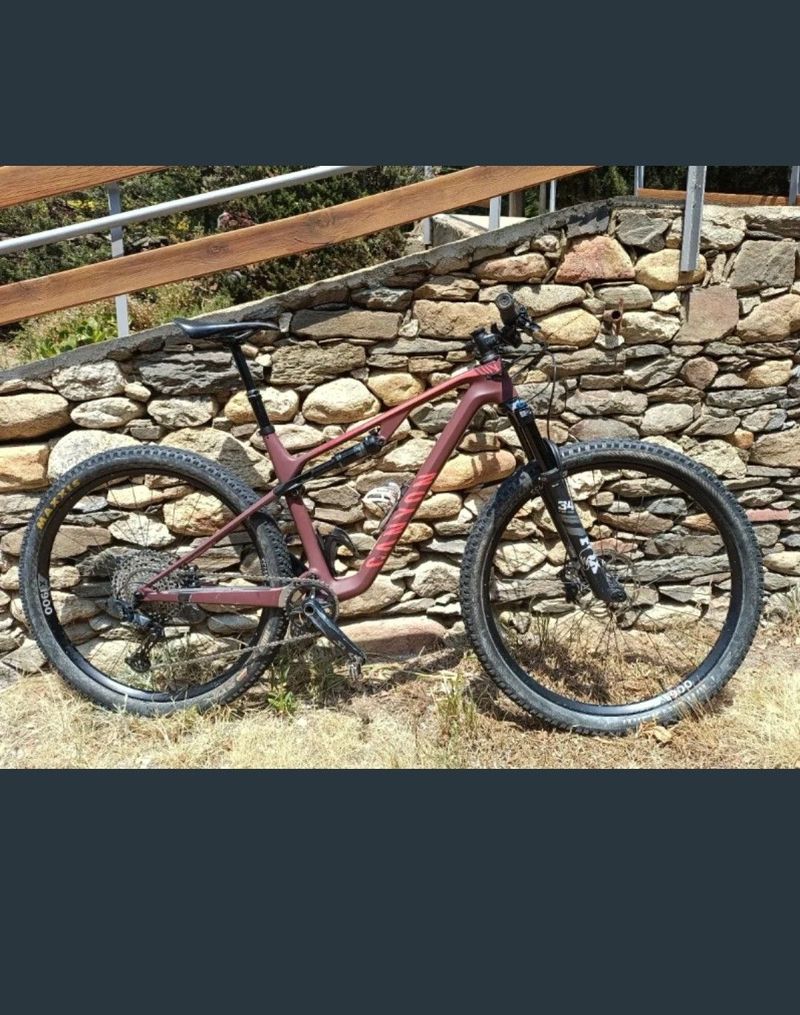 Used Canyon Lux Trail CF 6 2022 2022 MTB