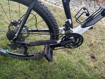 Used CUBE Shimano Deore XT 2012 Mountainbike, White — image 2 of 7
