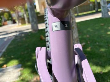 Used Liv Embolden E+ 2 2022 2022 Mountainbike, Purple, 27.5, 29 — image 5 of 15
