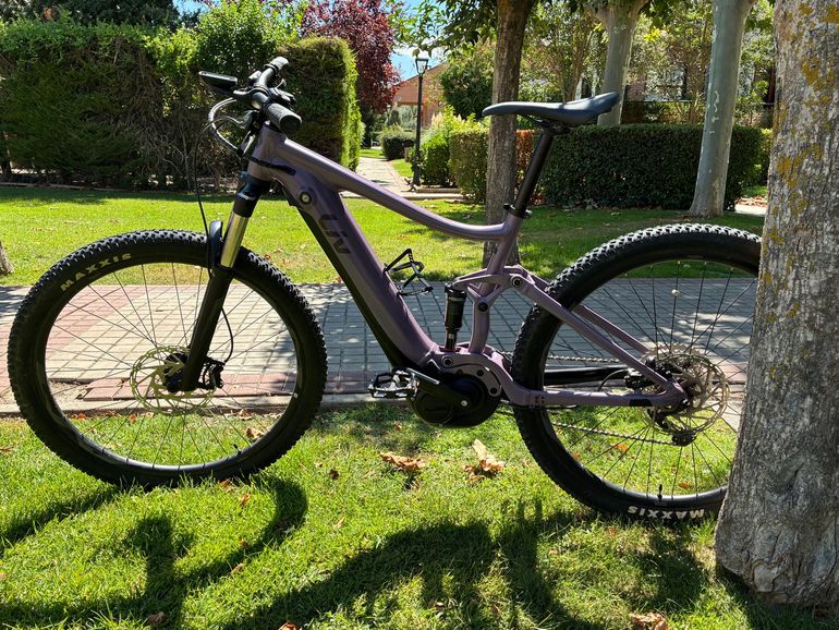 Used Liv Embolden E+ 2 2022 2022 Mountainbike, Purple, 27.5, 29 — image 10 of 15