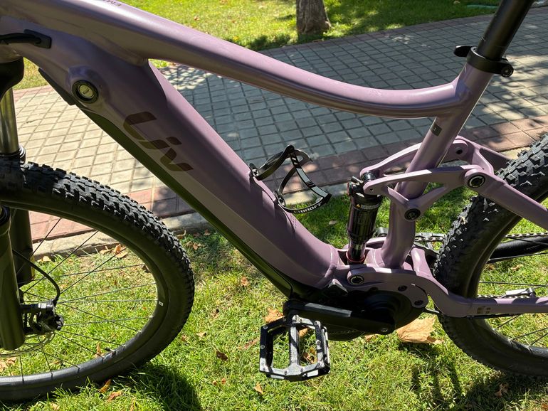 Used Liv Embolden E+ 2 2022 2022 Mountainbike, Purple, 27.5, 29 — image 13 of 15