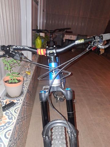 Tweedehands Mondraker SUPERFOXY 2023 2023 Mountainbike — afbeelding 2 van 5