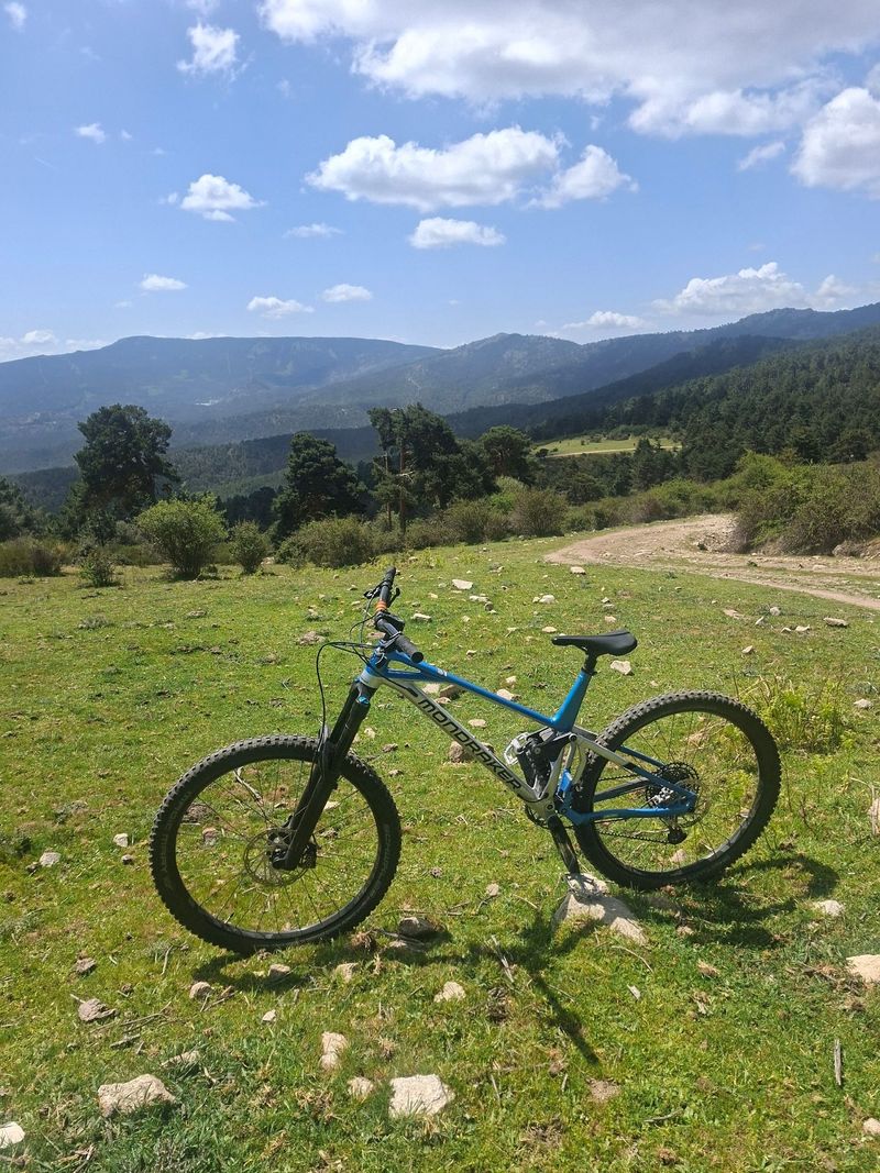 Used Mondraker SUPERFOXY 2023 2023 MTB