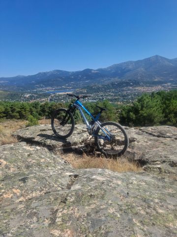 Tweedehands Mondraker SUPERFOXY 2023 2023 Mountainbike — afbeelding 3 van 5