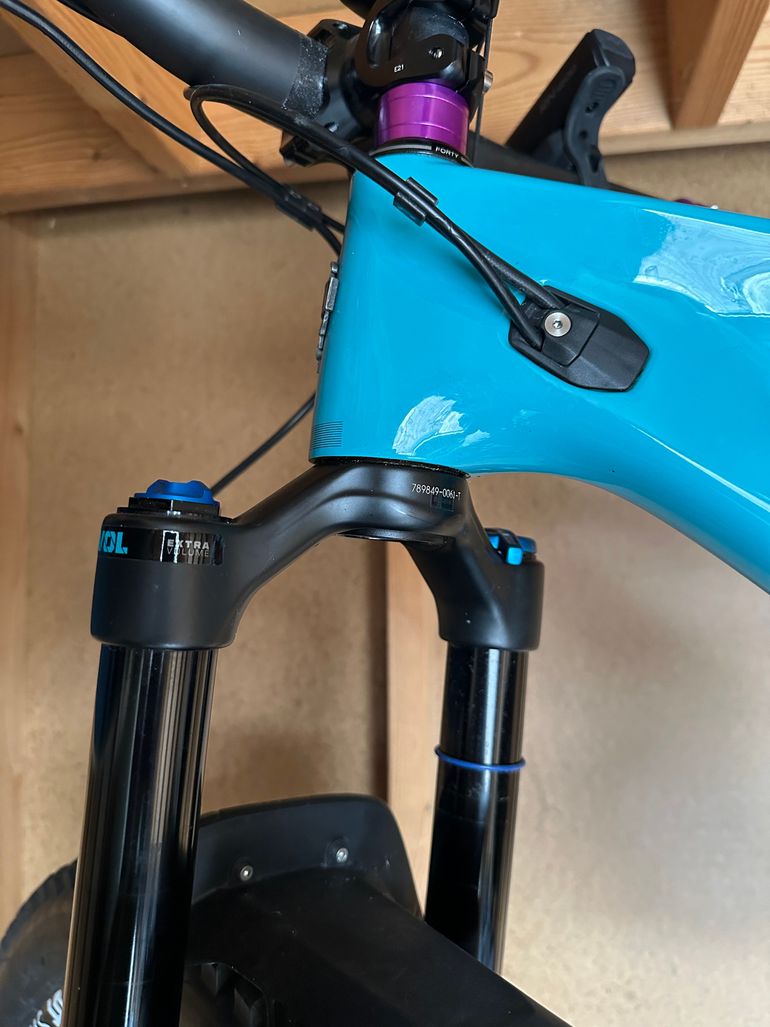 Gebrauchtes Yeti ARC C1 2021 Mountainbike, Grün — Bild 7 von 25