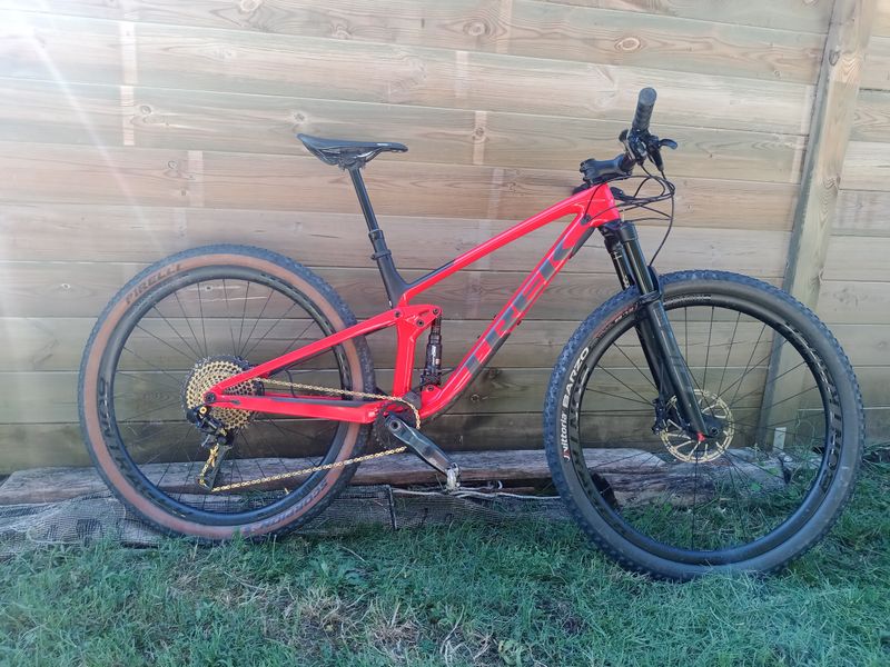 Used Trek Top Fuel 9.8 GX 2021 2021 MTB