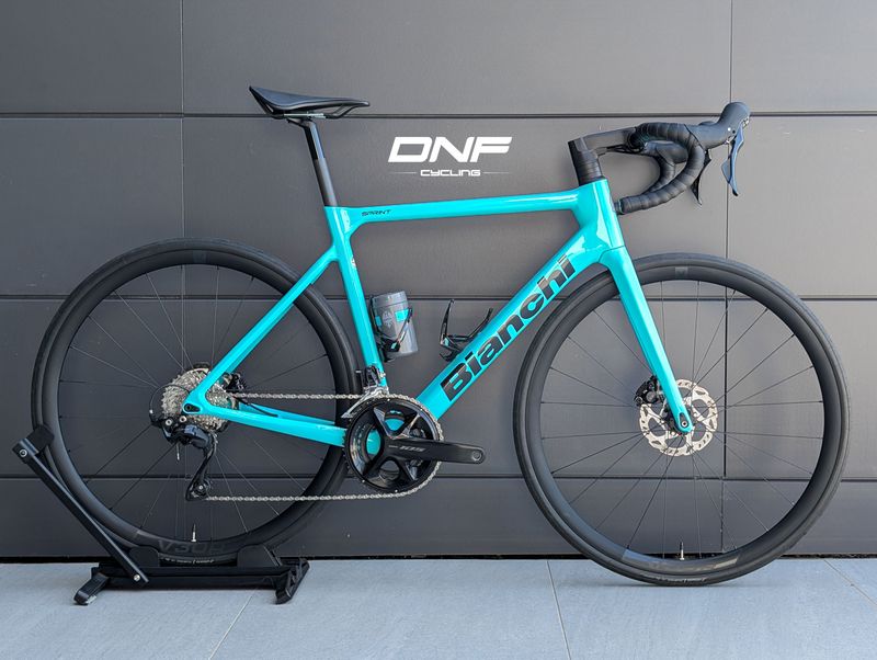 Bianchi Sprint 105 2025 2025 Road & Gravel d'occasion