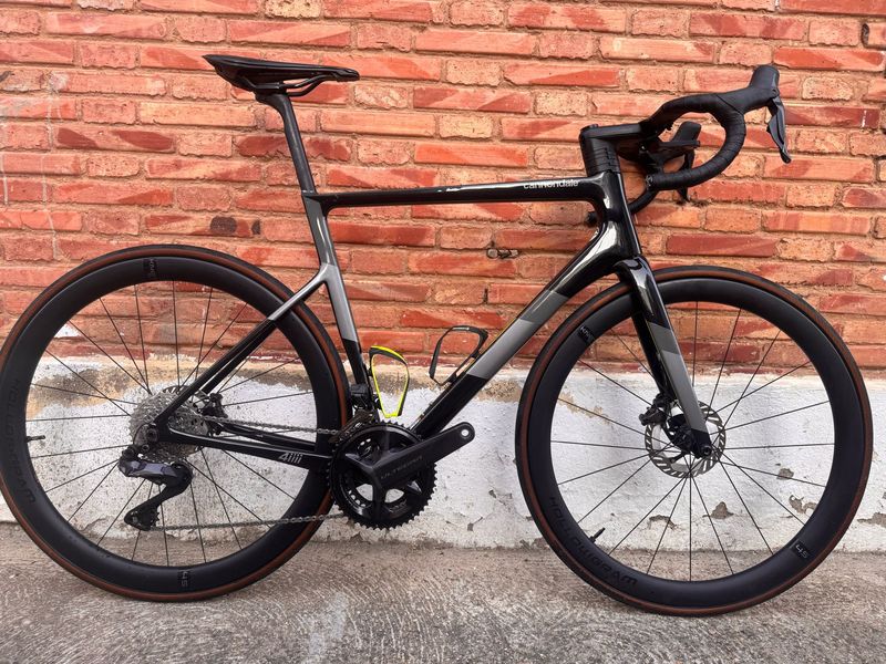 Used Cannondale SuperSix EVO Hi-MOD Disc Ultegra Di2 2021 2021 Road & Gravel