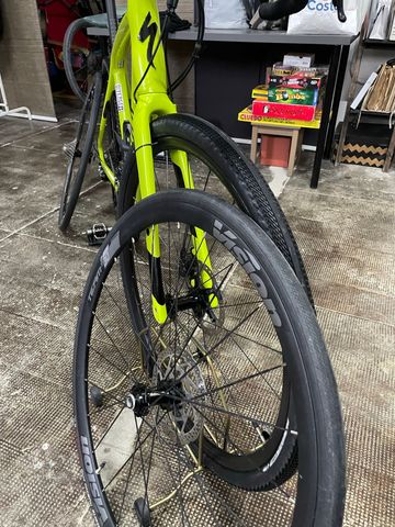 Brugt Specialized Diverge Comp Carbon 2015 2015 Road & Gravel — billede 2 af 10