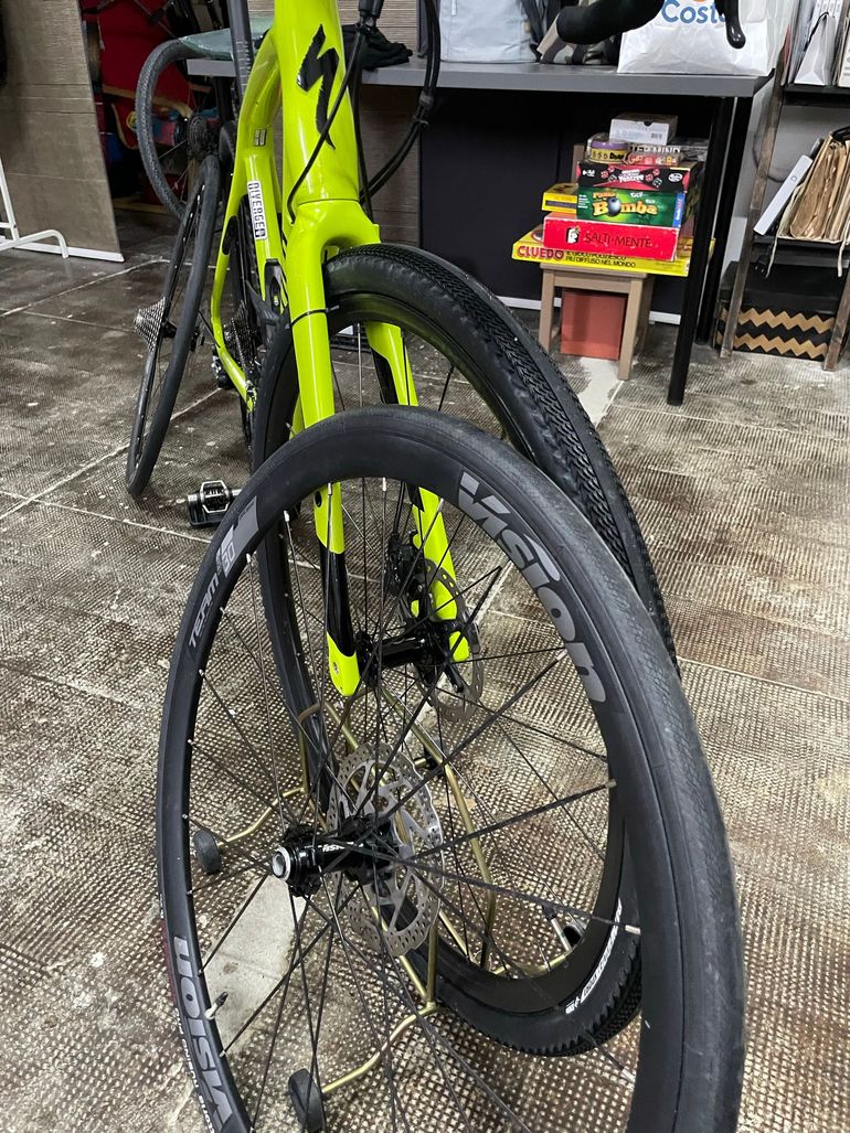 Brugt Specialized Diverge Comp Carbon 2015 2015 Road & Gravel — billede 2 af 10