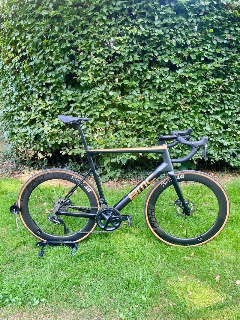Käytetty BMC Teammachine SLR01 DISC FOUR 2020 2020 Road & Gravel