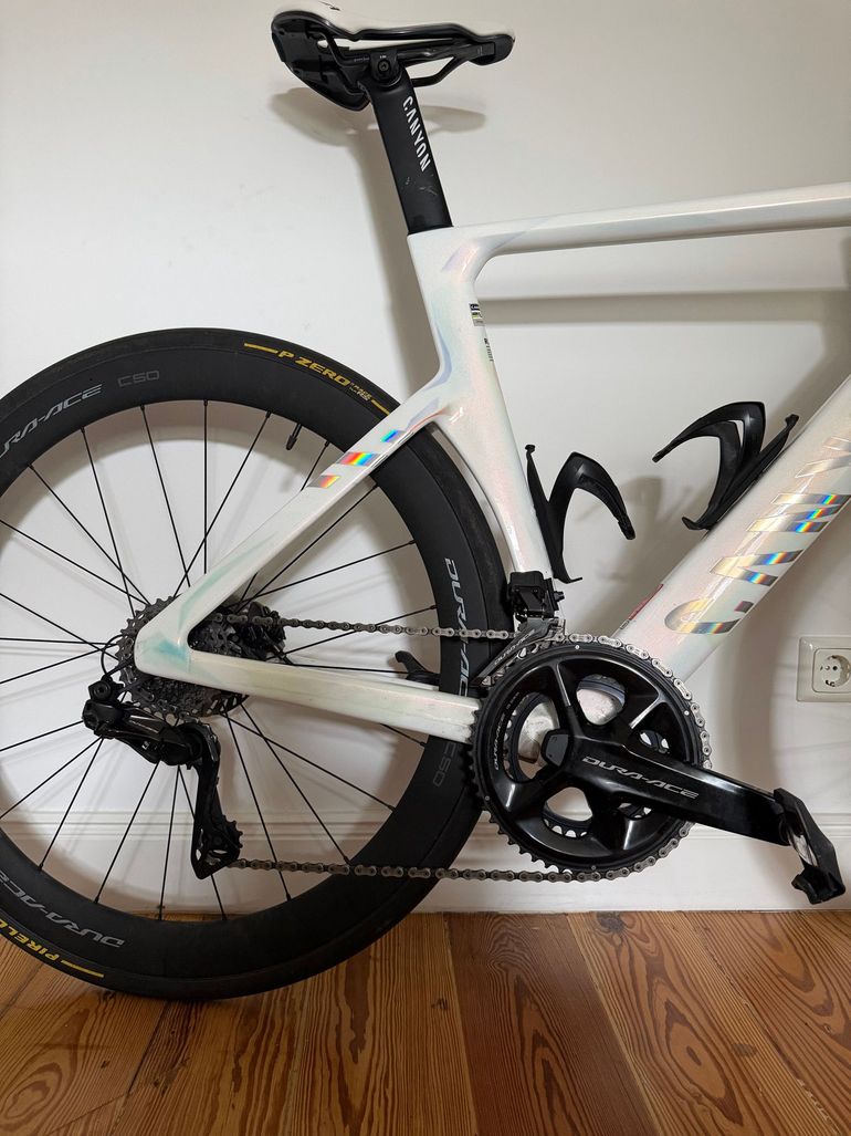 Gebrauchtes Canyon Aeroad CFR Tensor 2025 2025 Road & Gravel, Weiß — Bild 3 von 4