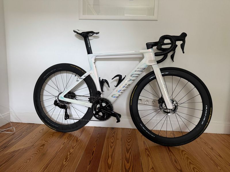 Tweedehands Canyon Aeroad CFR Tensor 2025 2025 Road & Gravel