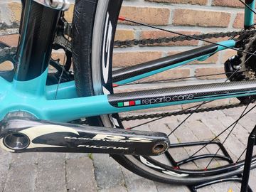 Used Bianchi 928 SRAM Force 2010 Road & Gravel, Green — image 8 of 48