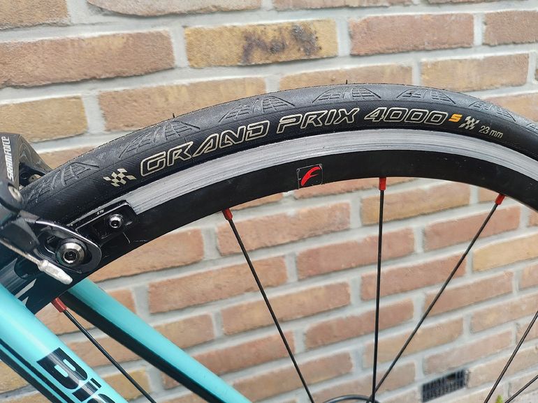 Used Bianchi 928 SRAM Force 2010 Road & Gravel, Green — image 12 of 48