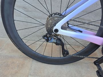 Used KOSSEA Custom Shimano 105 Di2 2025 Road & Gravel, White — image 4 of 5