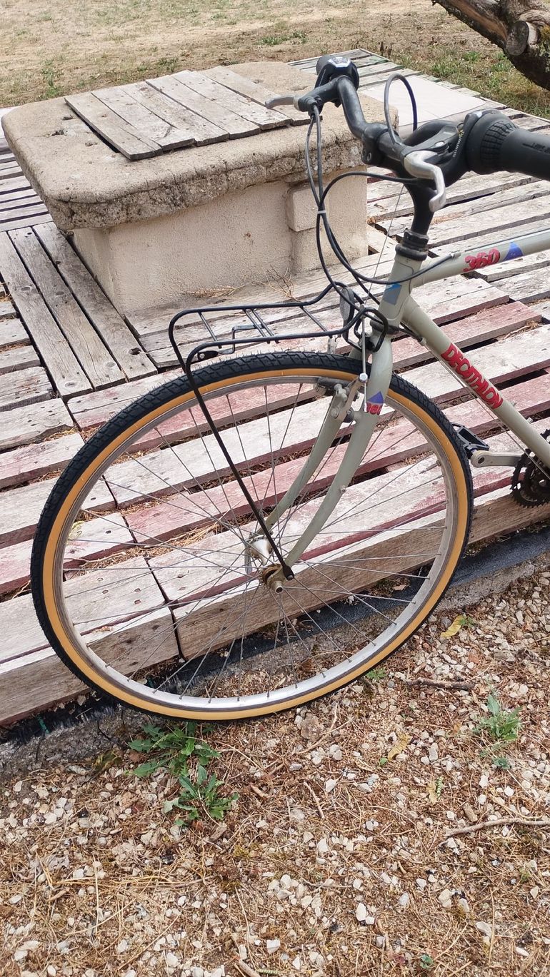 Used DECATHLON Custom Other Shimano 1995 Road & Gravel, Light Gray — image 4 of 13
