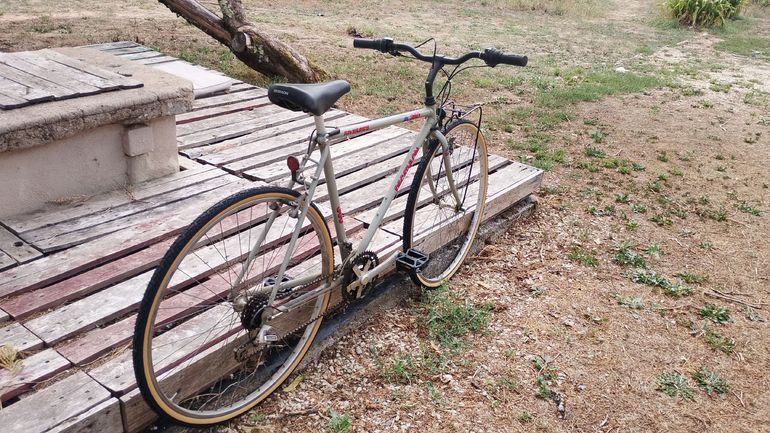 Used DECATHLON Custom Other Shimano 1995 Road & Gravel, Light Gray — image 3 of 13