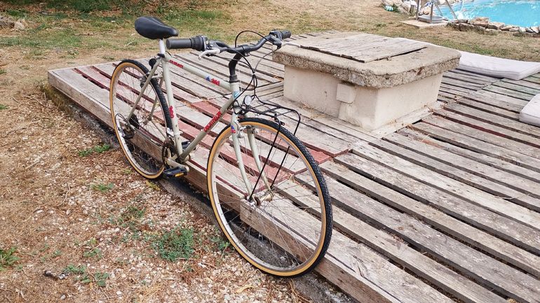 Used DECATHLON Custom Other Shimano 1995 Road & Gravel, Light Gray — image 2 of 13