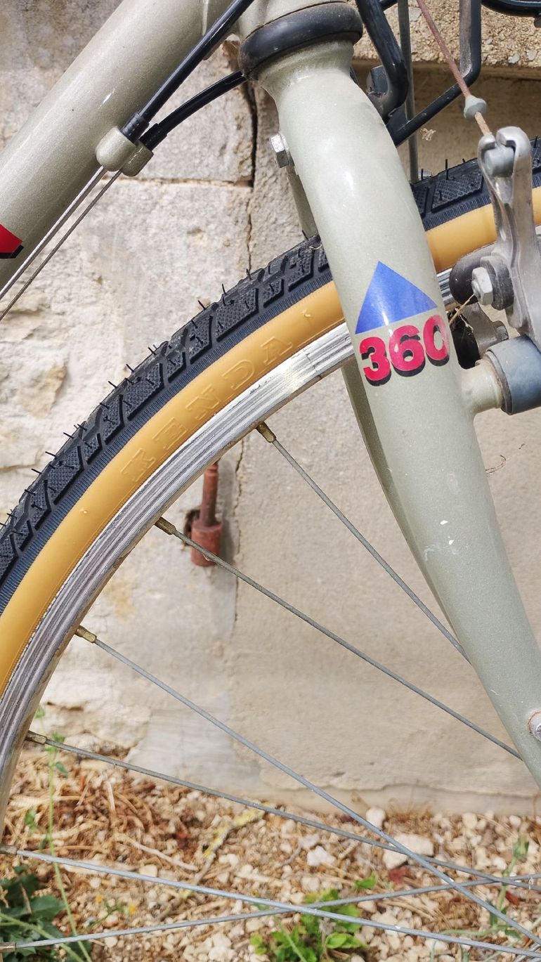 Used DECATHLON Custom Other Shimano 1995 Road & Gravel, Light Gray — image 7 of 13
