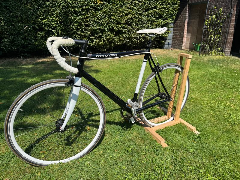 Used Cannondale Capo 2010 Road & Gravel