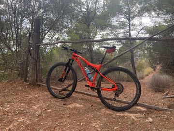 Brugt Orbea OIZ M30 2019 2019 Mountainbike — billede 2 af 4