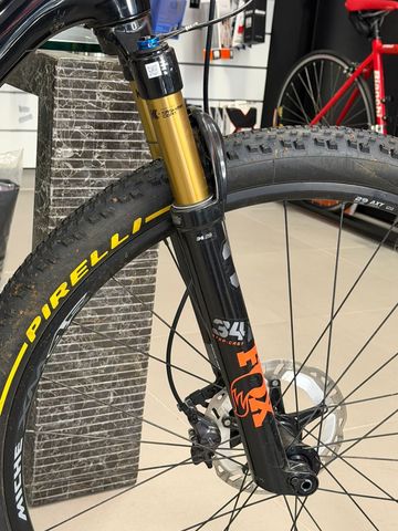 Used Willier Usma SLR 2024 Mountainbike, Black — image 7 of 7