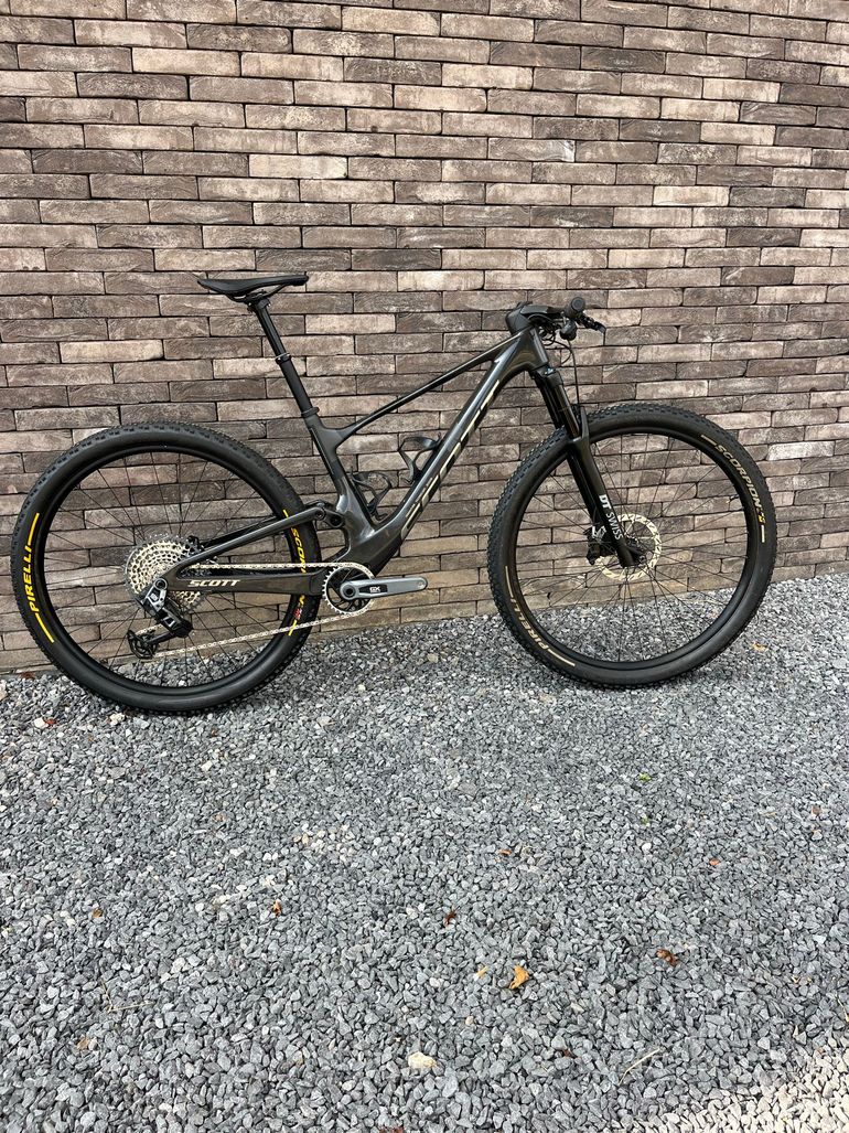 Scott Spark RC Team Issue 2026 2026 Mountainbike usato, Nero — immagine 2 di 13